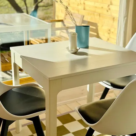 別荘 204 Hochwertiges Tiny House Mit Wiesenblick ブレッケーデ